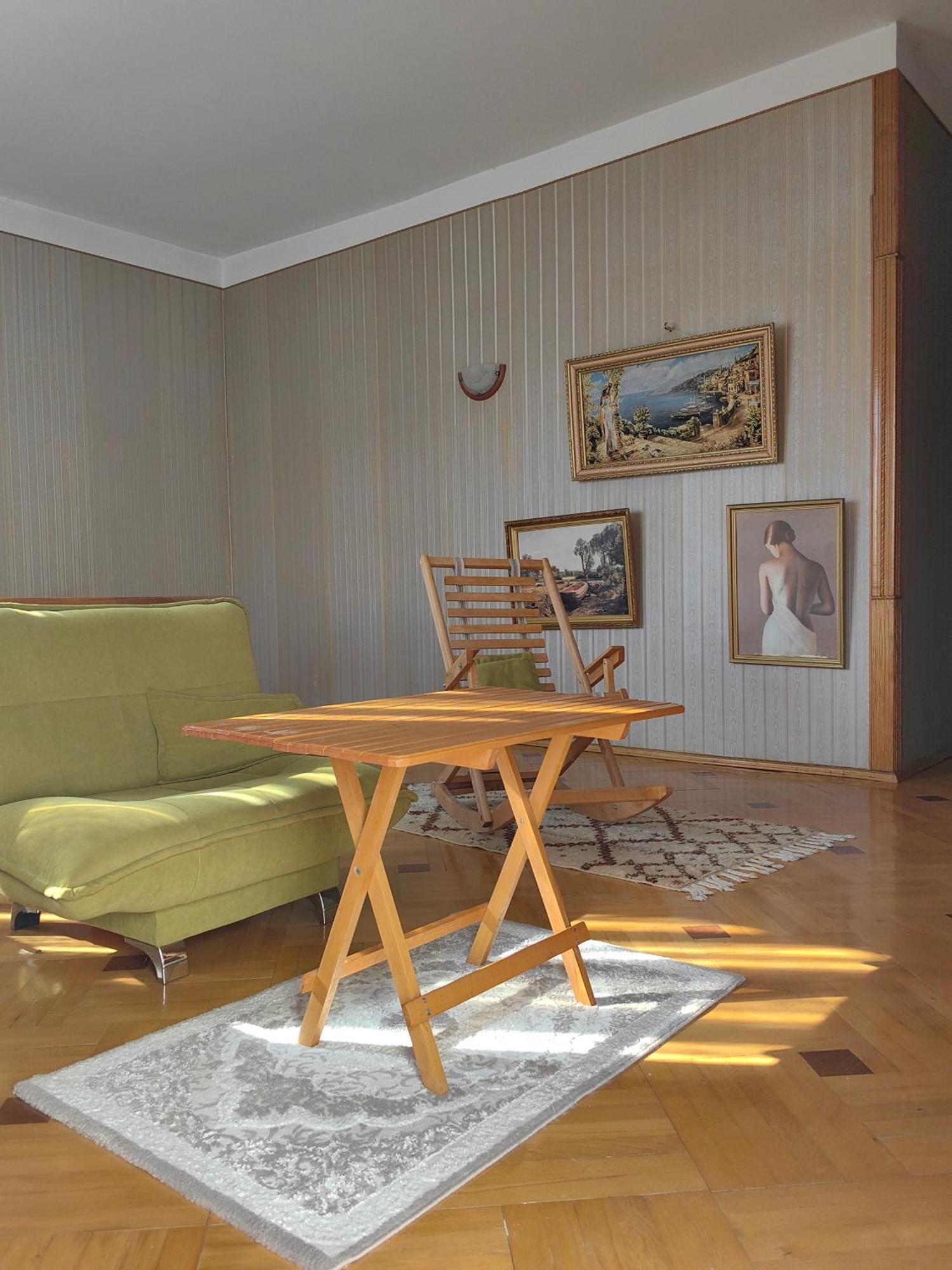 Guest House Metreveli Street 19 Khashuri Exteriör bild