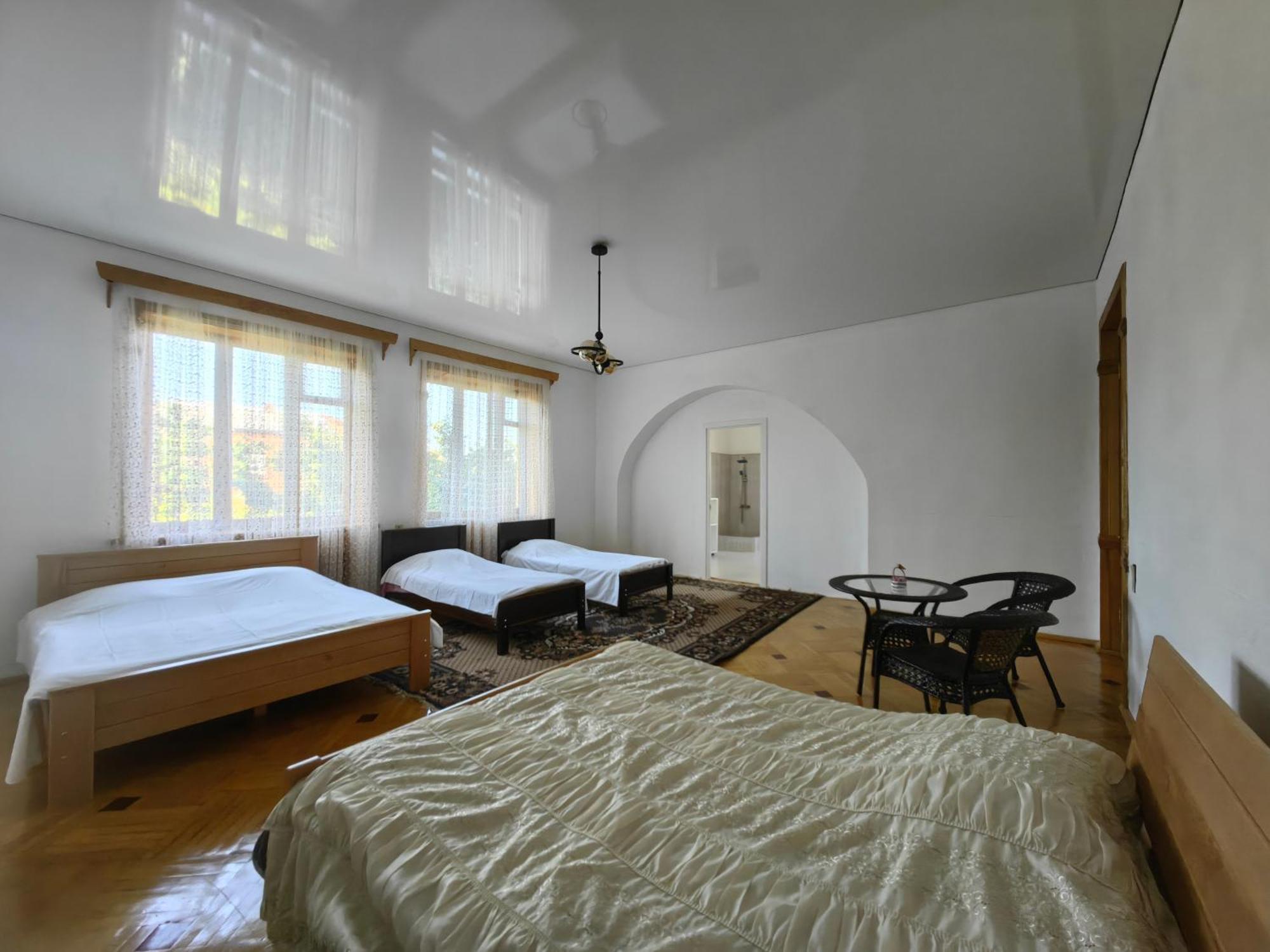 Guest House Metreveli Street 19 Khashuri Exteriör bild